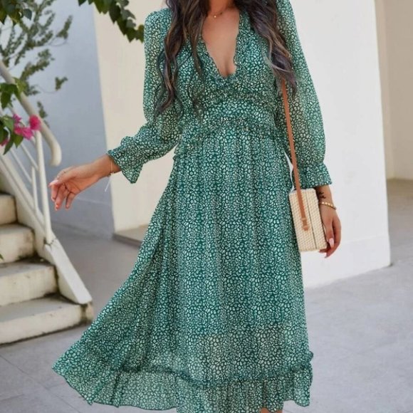 Animal print Ruffle Hem Dress Shabby Chic Cottagecore green - Picture 3 of 7